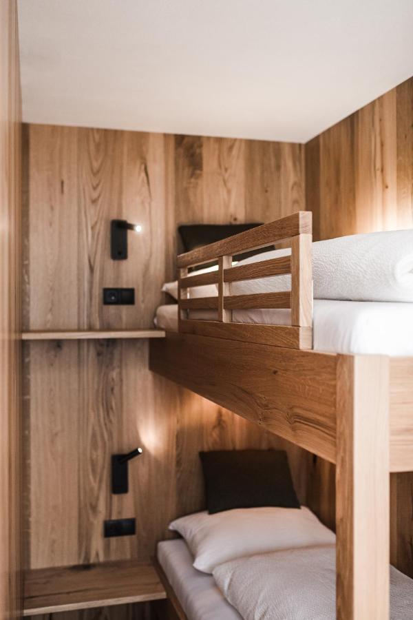Biohof Untergroeber Appartement Braies  Buitenkant foto