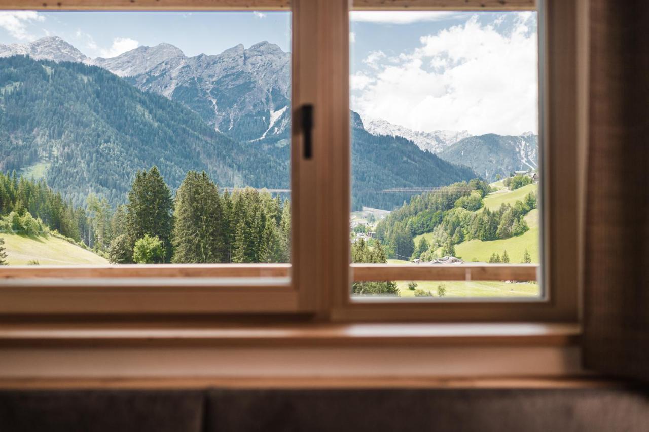 Biohof Untergroeber Appartement Braies  Buitenkant foto